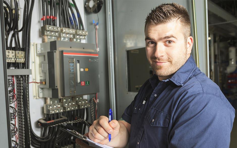 recherche travail électricien bâtiment Marcoussis