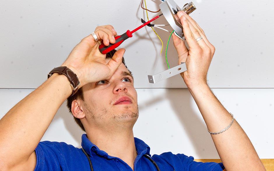 activité électricien Liancourt